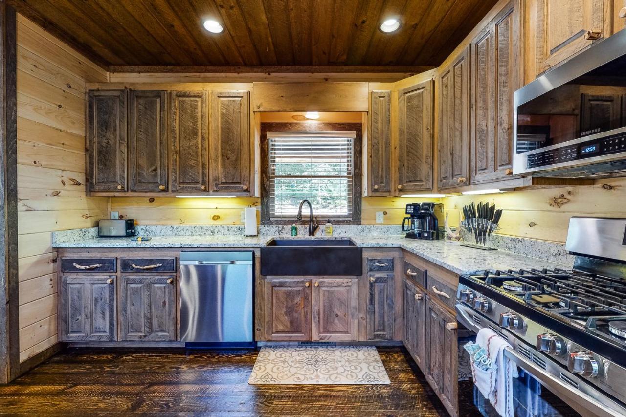 Whispering Woods Villa Blue Ridge Exterior photo