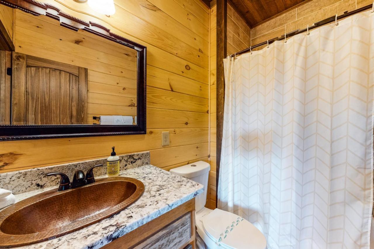 Whispering Woods Villa Blue Ridge Exterior photo