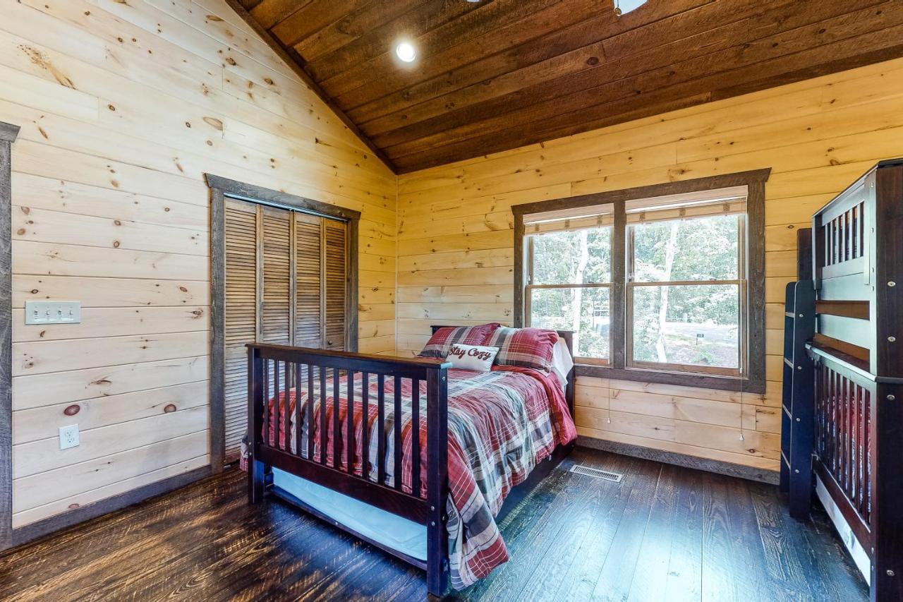 Whispering Woods Villa Blue Ridge Exterior photo