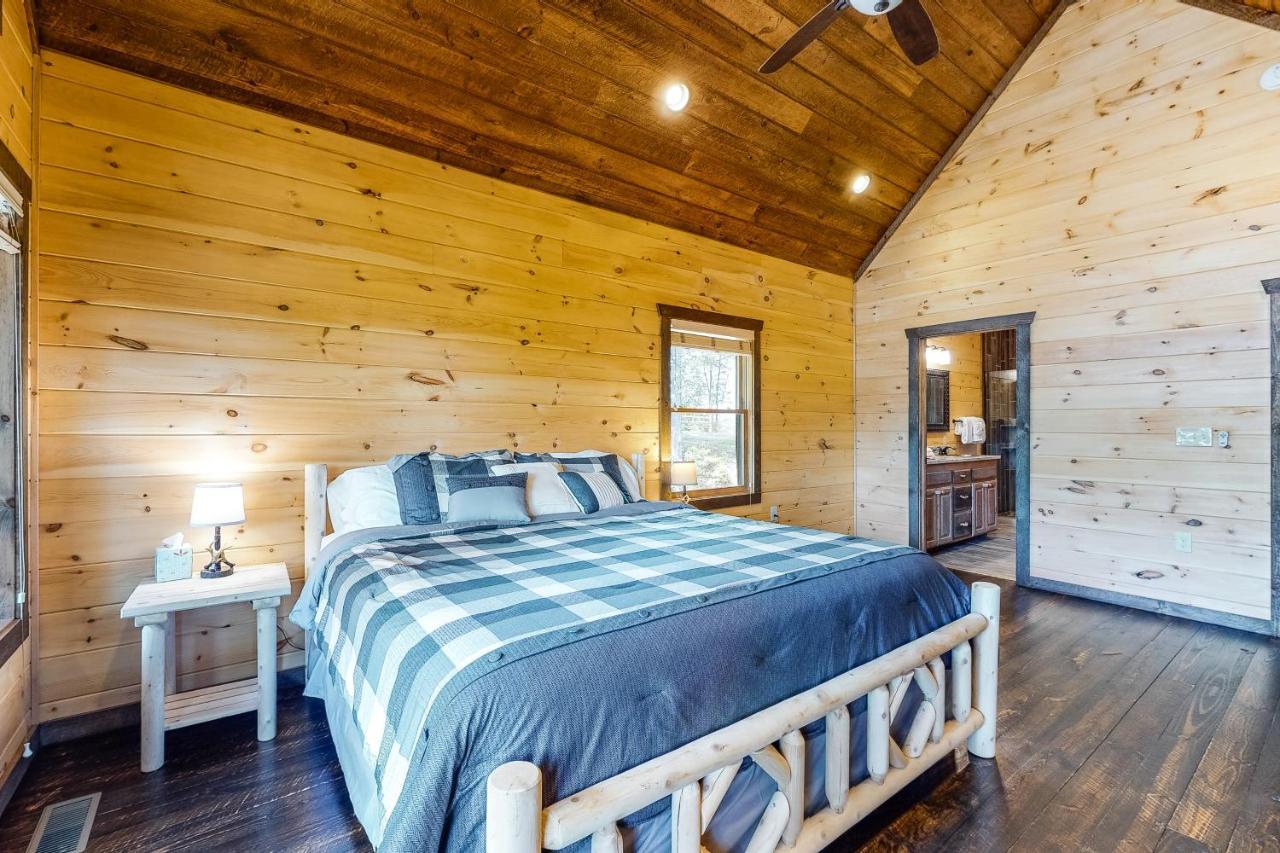 Whispering Woods Villa Blue Ridge Exterior photo