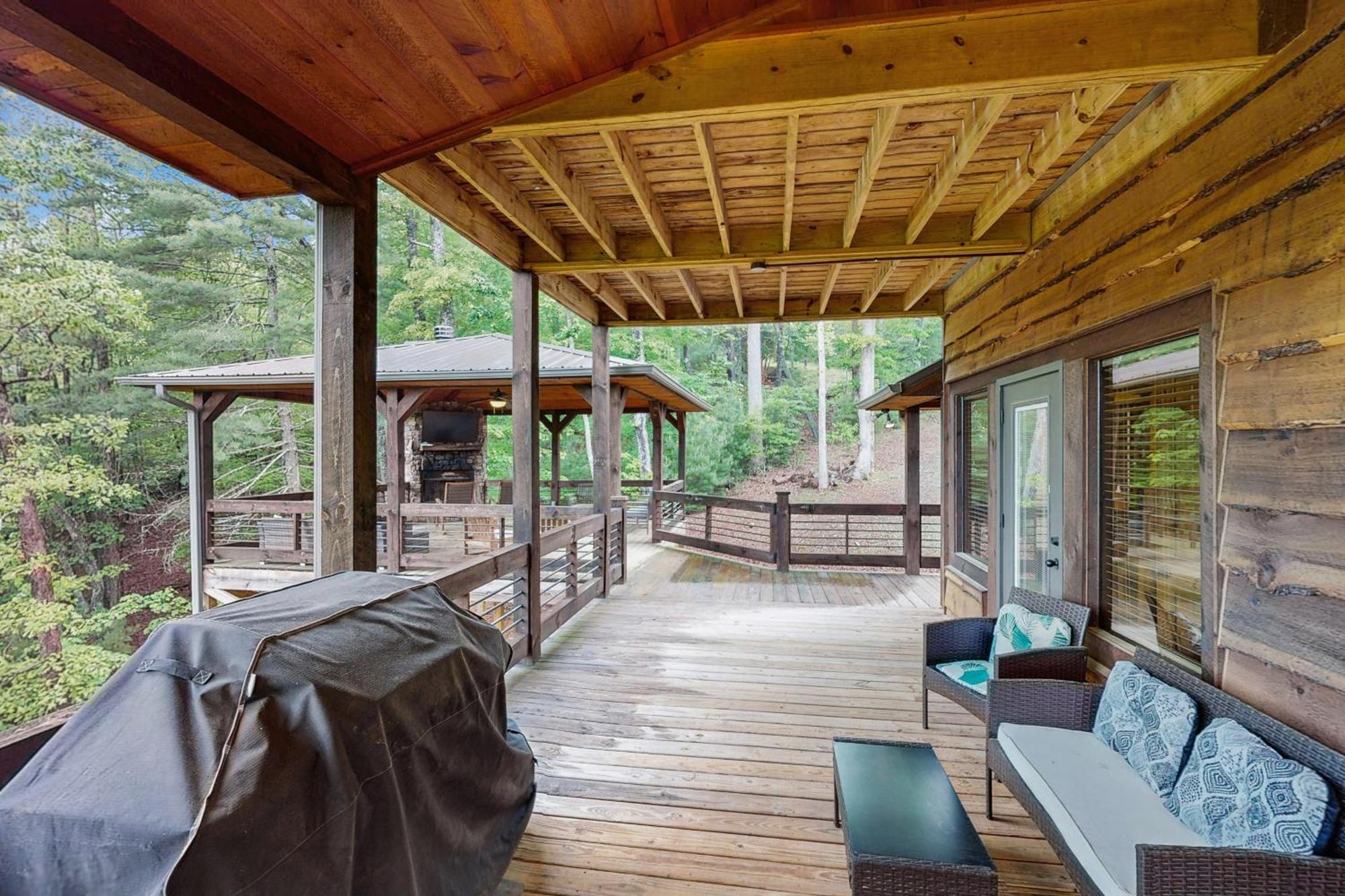 Whispering Woods Villa Blue Ridge Exterior photo